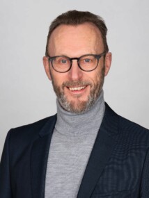 Porträt Michael Schroeder